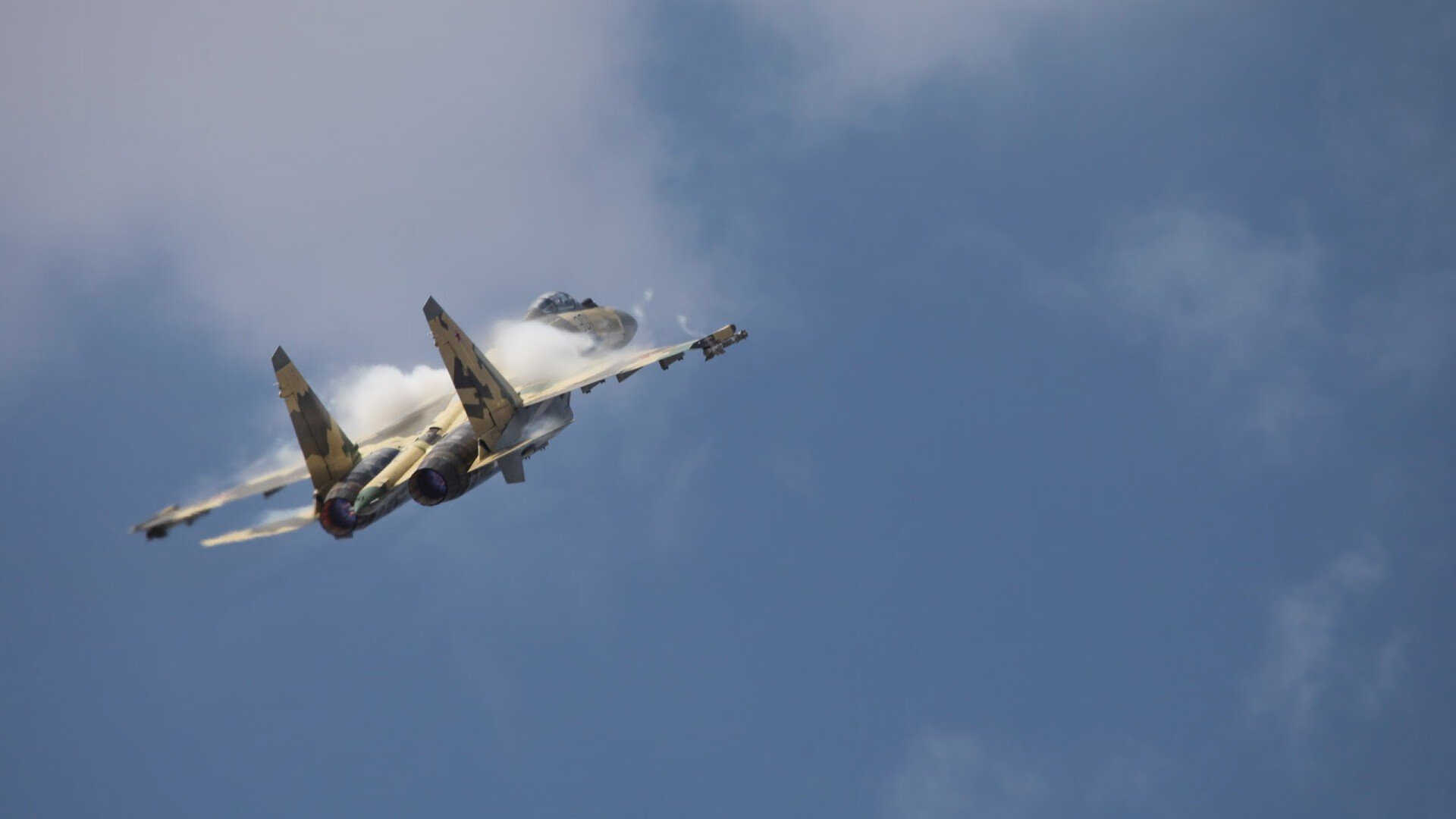 美澳蝶泳划频与配速同步性更强