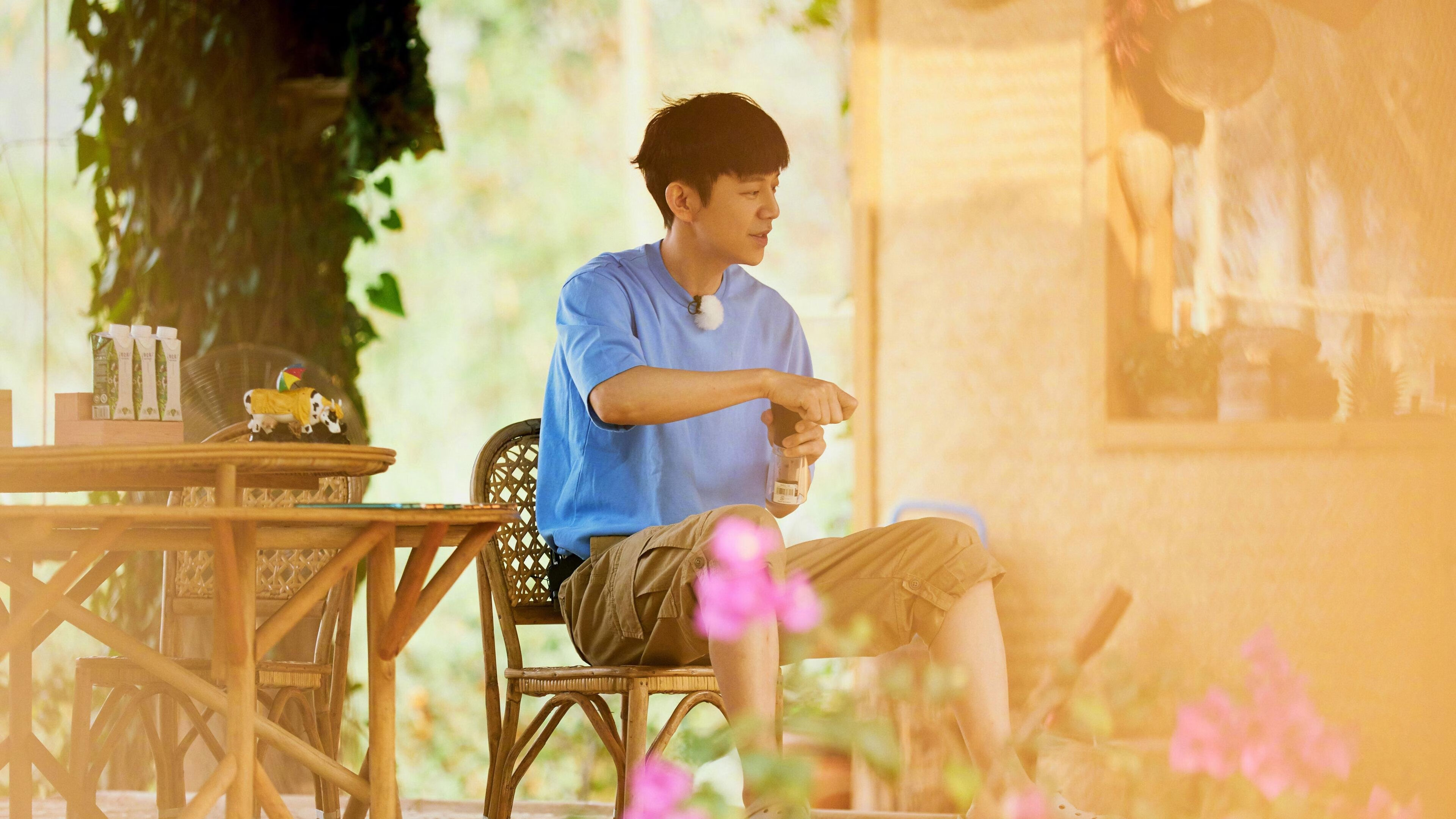 南非女子仰泳新星闪耀赛场，老婆右眼一直跳