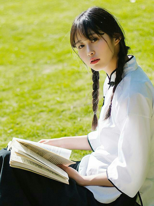 湖人加练项目聚焦传球精度与场上沟通，湖人快传